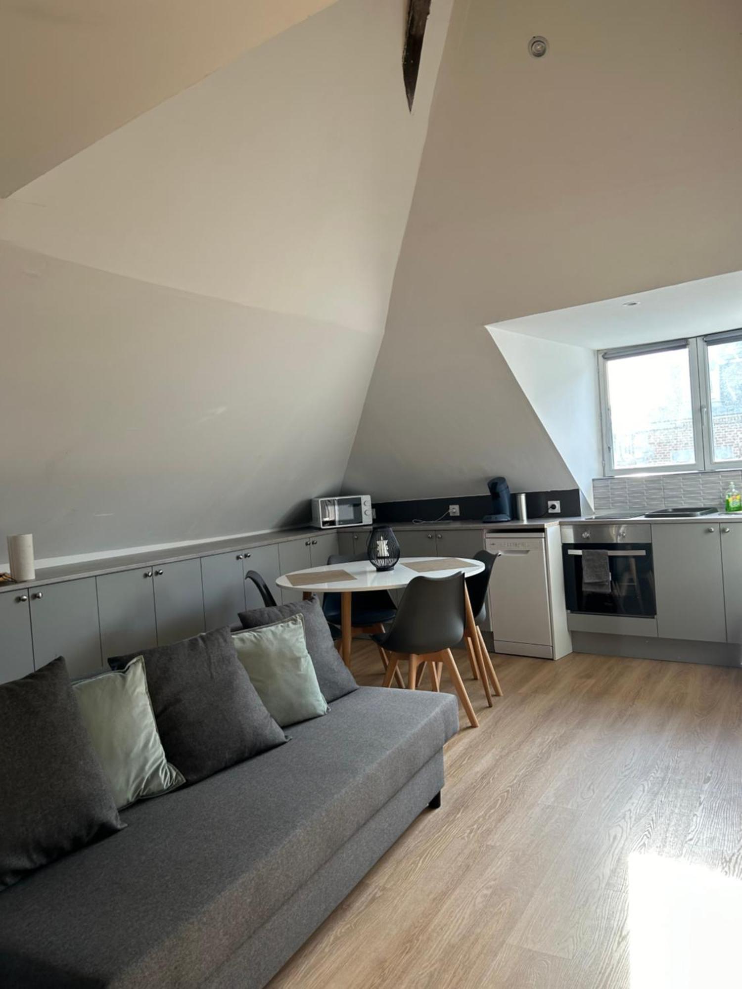 Le Repos De La Meuse Apartment Givet Exterior photo